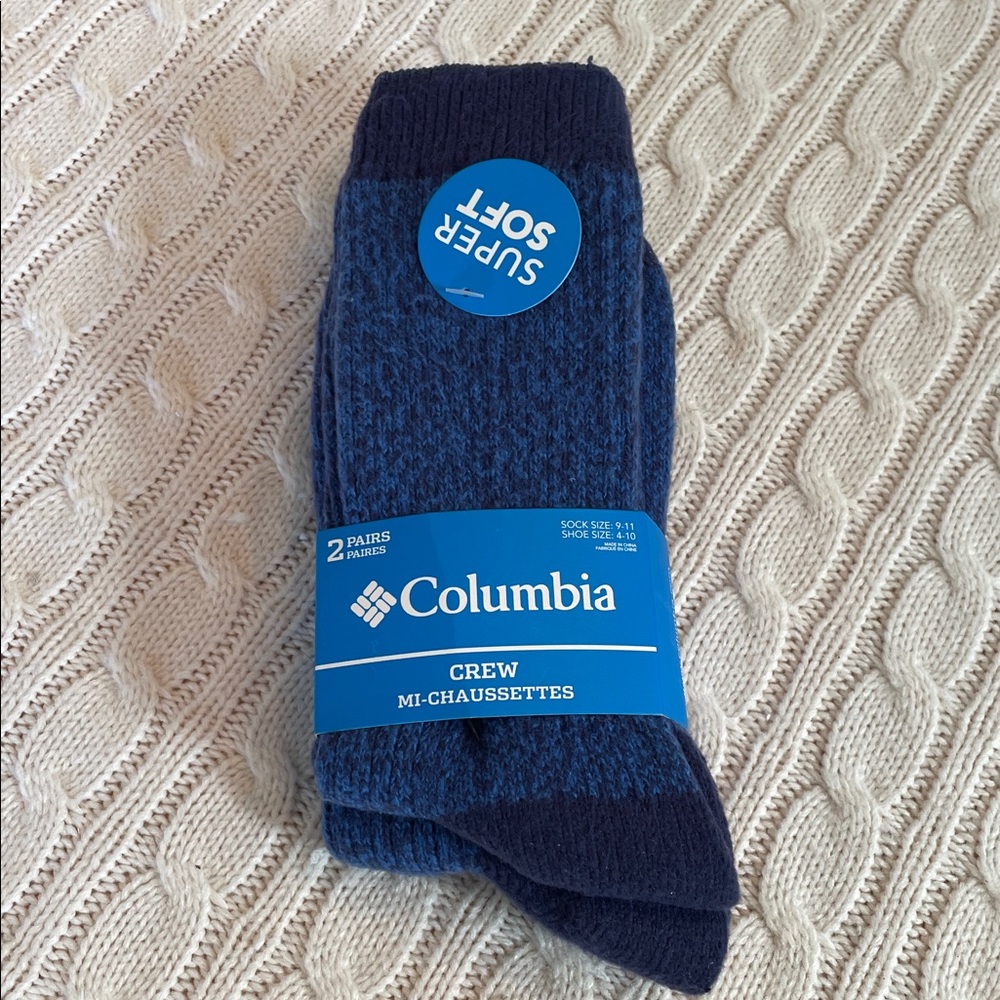 NWT blue Women’s Columbia 9-11 sock size Super soft Crew Mi-Chaussettes 2 prs